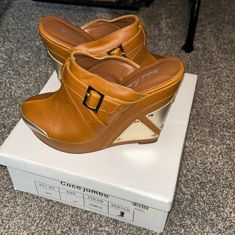 Michael Antonio wedge boots